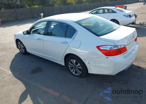 2015 Honda Accord Lx z USA, uszkodzony, nr VIN 1HGCR2F3XFA112566